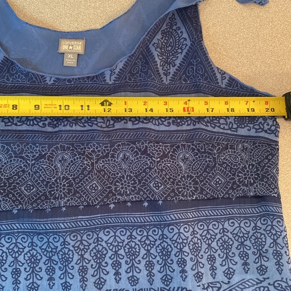 Converse - multi blue tank top. Size XL - Picture 3 of 8